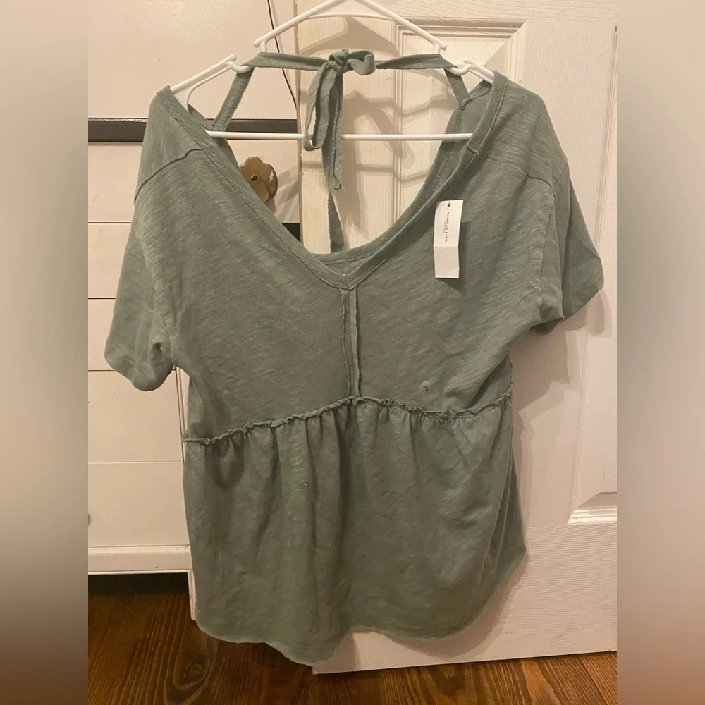 green top - Picture 4 of 4